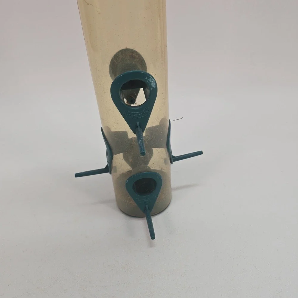 Perky-Pet Plastic Bird Feeder 6 Perches